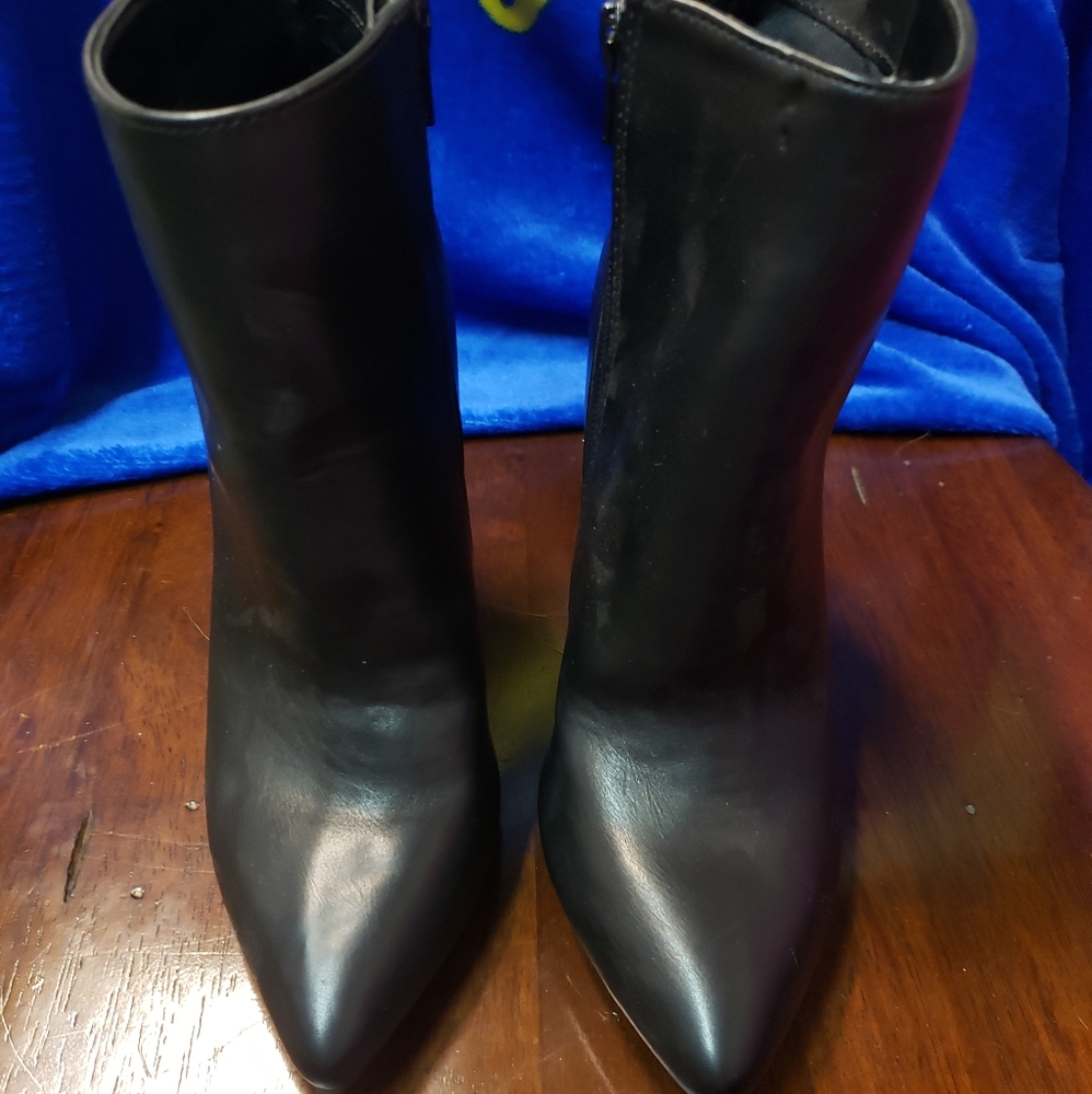 Ankle heel booties